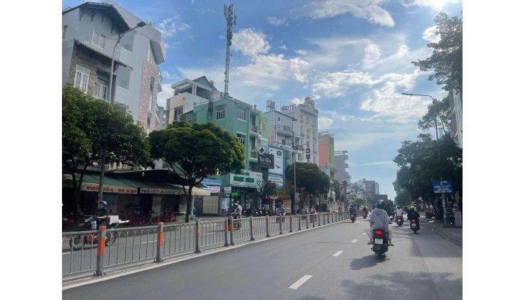 Giảm hơn 1 tỷ BÁN GẤP nhà HXH Phan Văn Trị 84m2 ngang 5m 4 lầu gần chợ Căn Cứ 13.X tỷ.