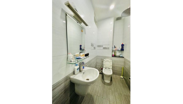 BÁN NHÀ 3 TẦNG, 50M2, NGÕ 3, BÌNH HƯNG HÒA, BÌNH TÂN - GIÁ HỜI - SỔ HỒNG CHÍNH CHỦ