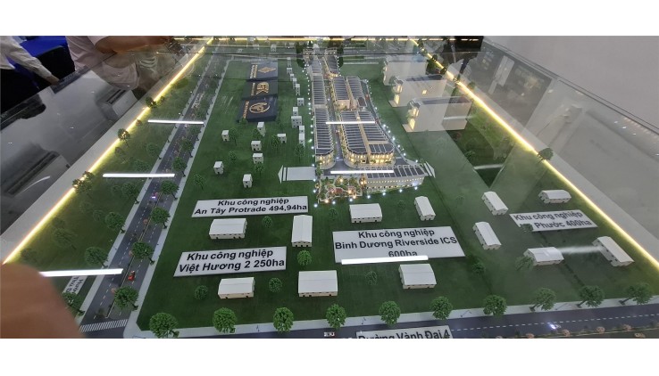 Chào Xuân Mới 2025 – Sở Hữu Ngay Nhà Phố Cao Cấp Tại Bến Cát – Bình Dương!