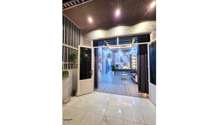 NHÀ BÁN GẤP CHỮA BỆNH  MẶT NGUYỄN TRƯỜNG TỘ  40m, CHỈ  6  TỶ