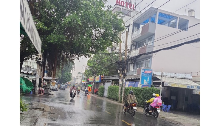 Bán gấp nhà 4 tầng, hẻm xe hơi, 2 mặt thoáng, giá chỉ 6.5 tỷ, còn thương lượng