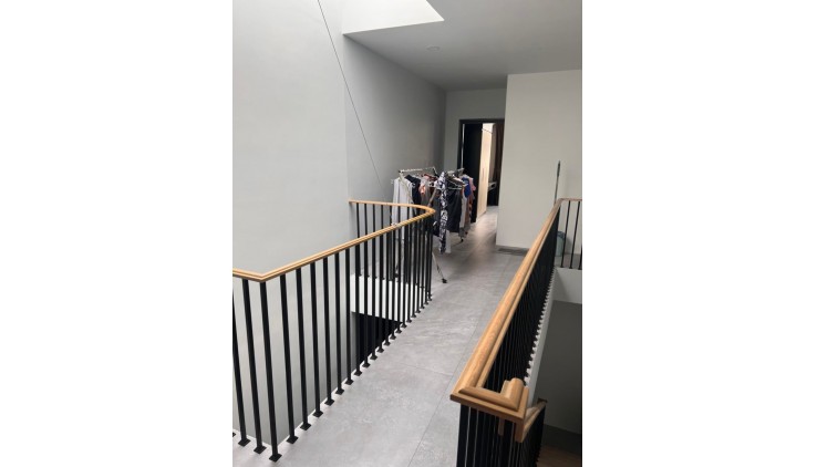 Bán nhà NGUYỄN THÁI SƠN, 5 phòng, 4.3m x 15m, 5.6 tỷ còn tl.