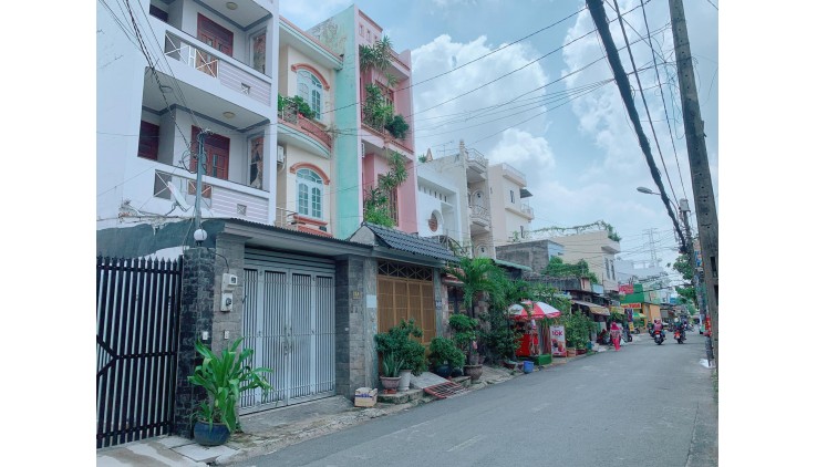 Kẹt tiền bán gấp nhà hxh, 4m x 15m, NGUYỄN VĂN ĐẬU, 5 PHÒNG, 5.7 tỷ.