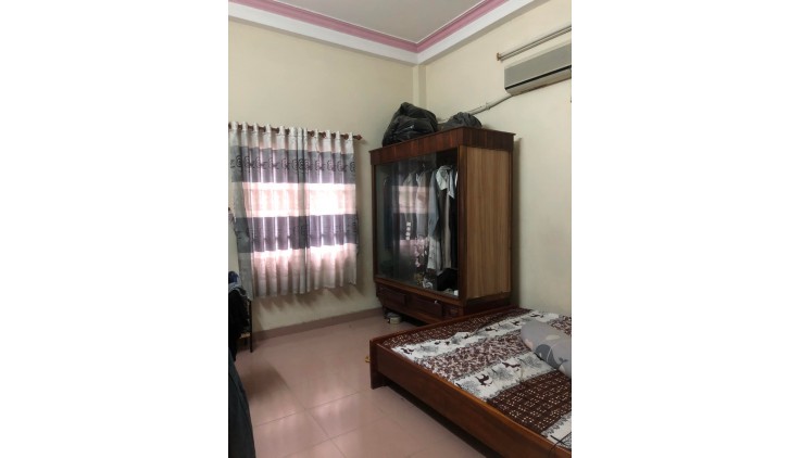 Kẹt tiền bán gấp nhà hxh, 4m x 15m, NGUYỄN VĂN ĐẬU, 5 PHÒNG, 5.7 tỷ.