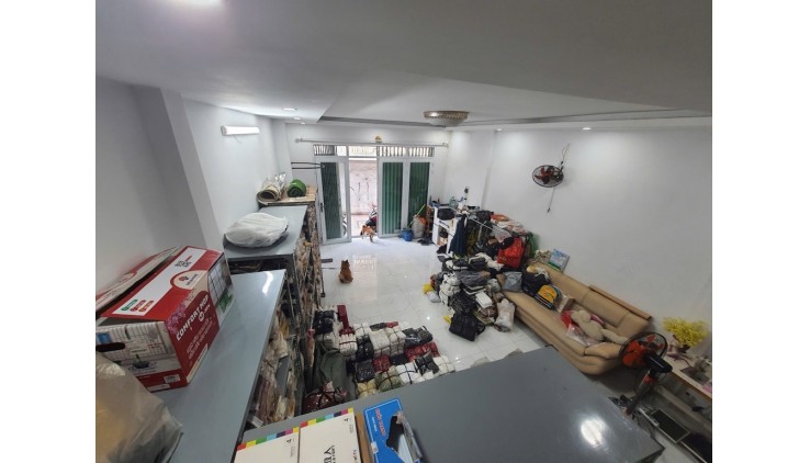 CHỈ 6.8 TỶ, ĐƯỜNG TÁM DANH P4,Q8, HẺM 4M XE HƠI THÔNG, 2 TẦNG, NGANG 4.3M DIỆN TÍCH 67M2 .