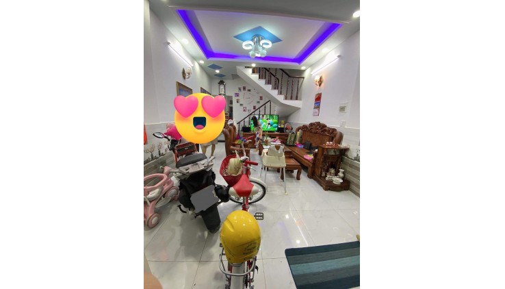 Bán nhà PHAN VĂN TRỊ, 4 lầu, 4.5m x 10m, 5.25 tỷ.