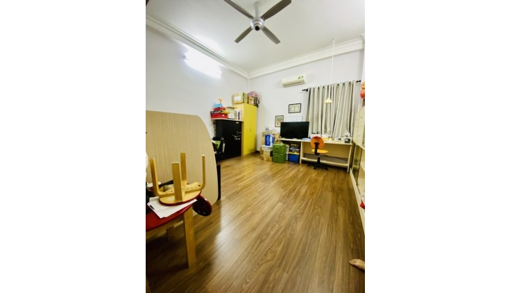 Bán nhà NGUYỄN ĐÌNH CHÍNH - PHÚ NHUẬN -  4.5m x 16m - 4 tầng BTCT