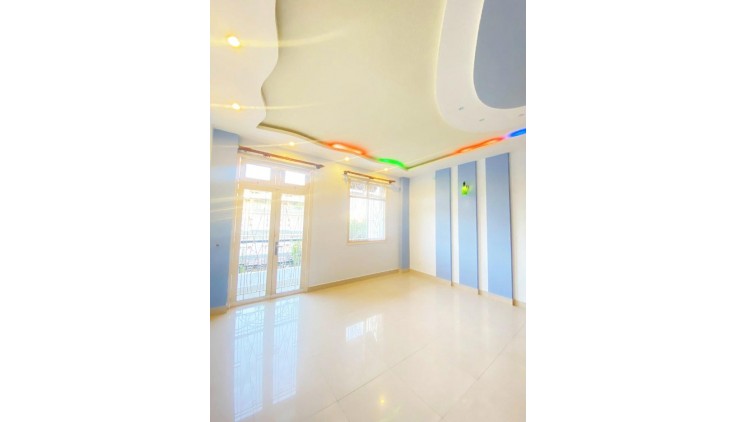 Mặt tiền An Dương Vương CHDV 7 tầng 5x41 chỉ 27 tỷ 95