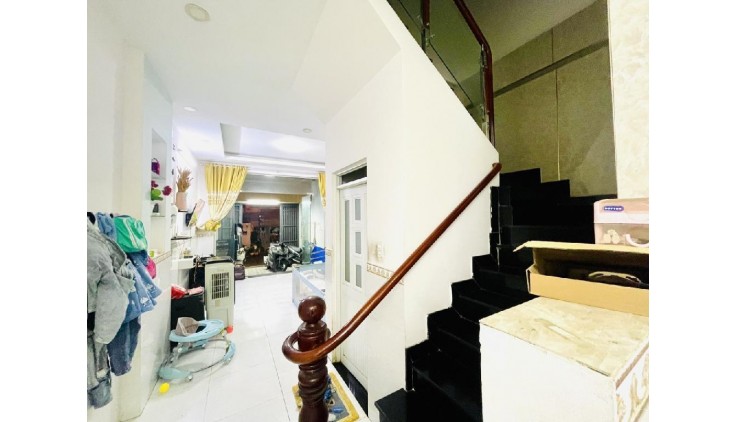 NhàBán Hẻm6m thông DươngQuảngHàm P5 Gòvấp (4x15)x3tầng 7tỷ, TN 15triệu