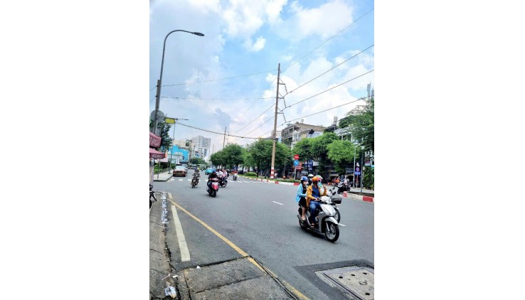 ***Chỉ 1 Cán Duy Nhất_Cực Hiếm Mặt Tiền KD Hồng Bàng Quận 5,2 Tầng 44m,Nở Hậu- 4.5Tỷ