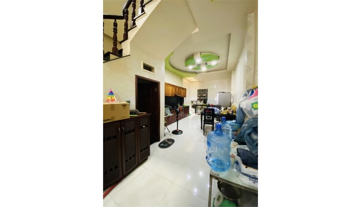 Bán nhà mặt tiền Phạm Văn Chiêu, Phường 9. DT 3.8x26m, 4 tầng, giá chỉ 12 tỷ