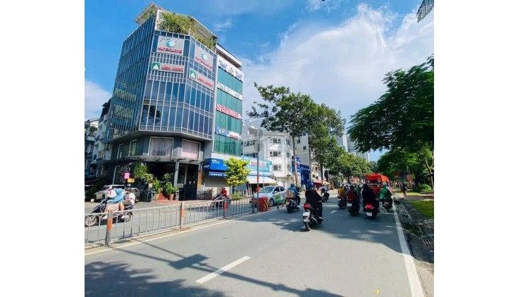 * Bán Toà Nhà Siêu Khan Hiếm Góc 2 Mặt Tiền Đường Nguyễn Văn Nguyễn - Đặng Tất, Quận 1.