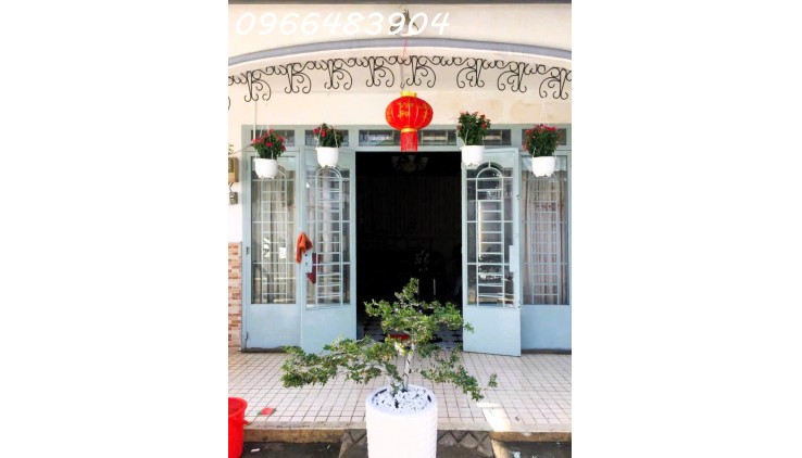 Cho thuê nhà 80m2 1pn có sân để ô tô đường 11 - Trường Thọ