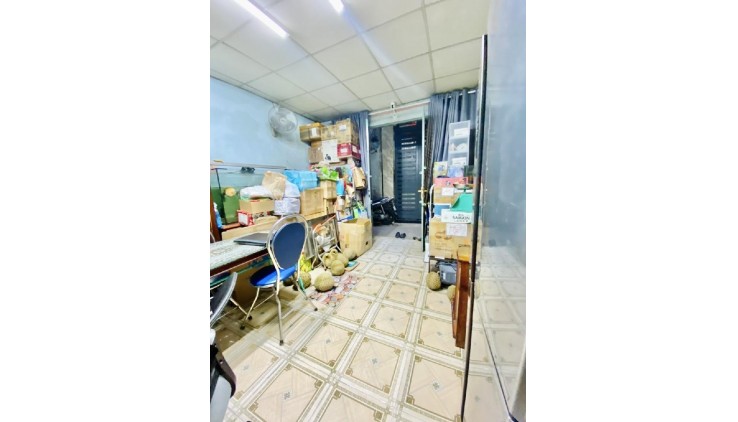 NGAY VÒNG XOAY LĂNG CHA CẢ - P.4 TÂN BÌNH - CÁCH MẶT TIỀN 20M - 34M² - 2 TẦNG -