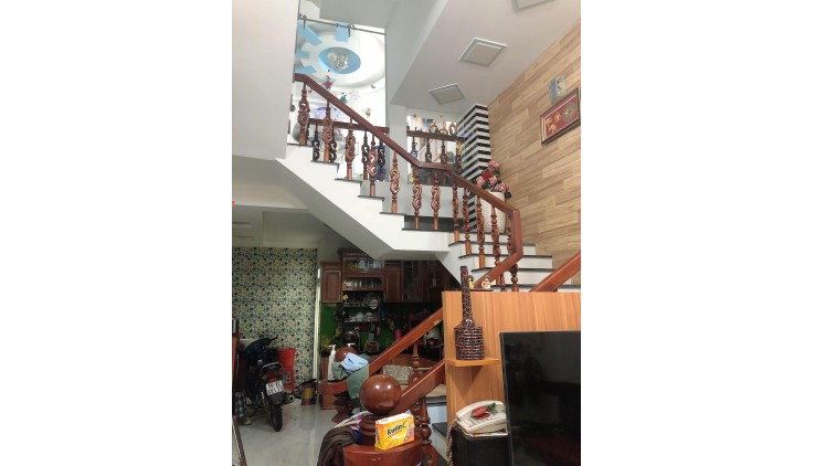 Bán gấp nhà BÙI ĐÌNH TÚY, B THẠNH, 4 X 10 3 lầu, 3.85 tỷ.