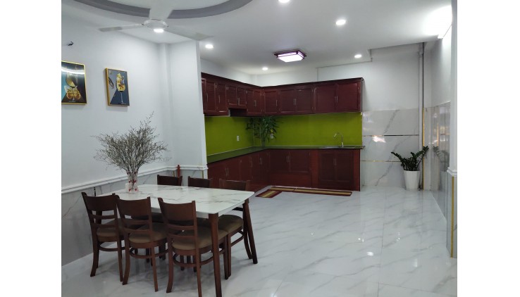 Cần bán gấp nhà TRẦN BÌNH TRỌNG, BT, 4.95 TỶ, 4 PHÒNG