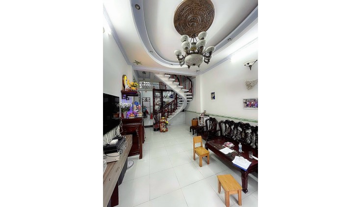 Bán gấp nhà TĂNG BẠT HỔ, BÌNH THẠNH, 6.25 TỶ, 4.2m  x15m.