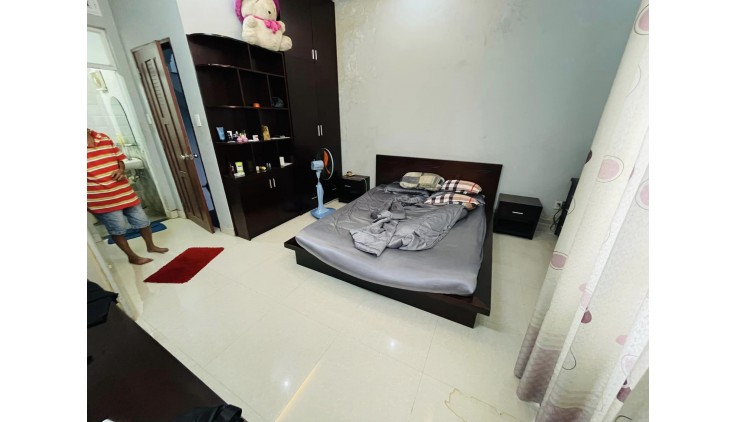 Nhà 7.5 tỷ cần bán gấp NG DUY DƯƠNG, Q10, 6m x 11m.