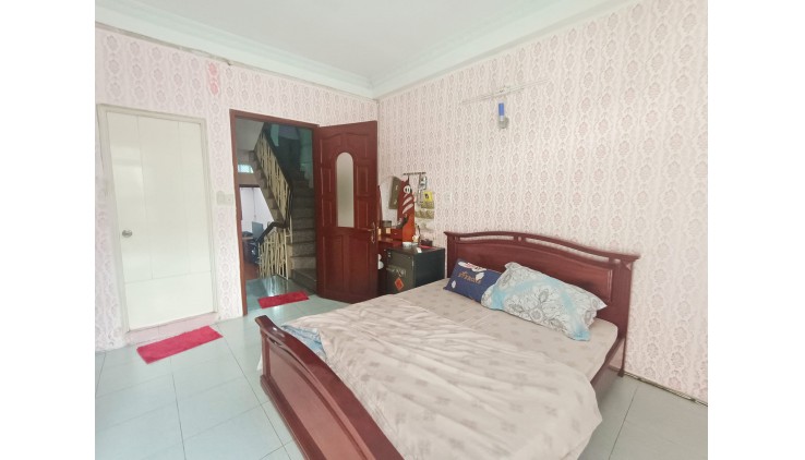 Nhà bán 4.35 tỷ NGUYỄN TRỌNG TUYỂN, PHÚ NHUẬN, 4m x 11m, 3 lầu