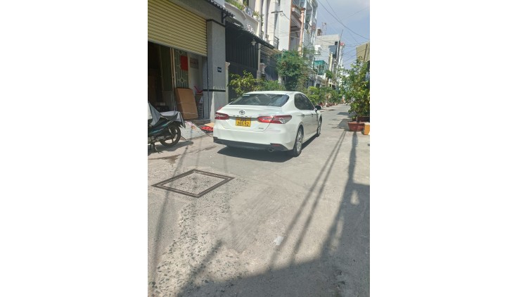 Nhà bán 4.35 tỷ NGUYỄN TRỌNG TUYỂN, PHÚ NHUẬN, 4m x 11m, 3 lầu
