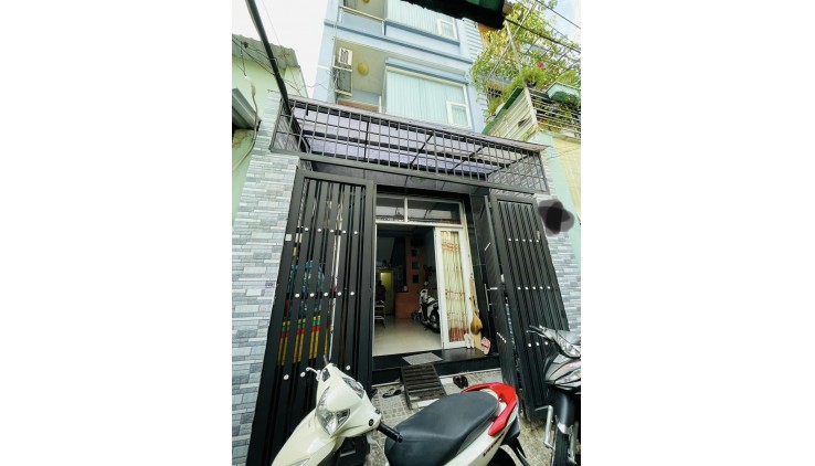 Bán nhà 4.4 tỷ, BTCT, NGUYỄN VĂN ĐẬU, BT, 3 lầu, 3 PN