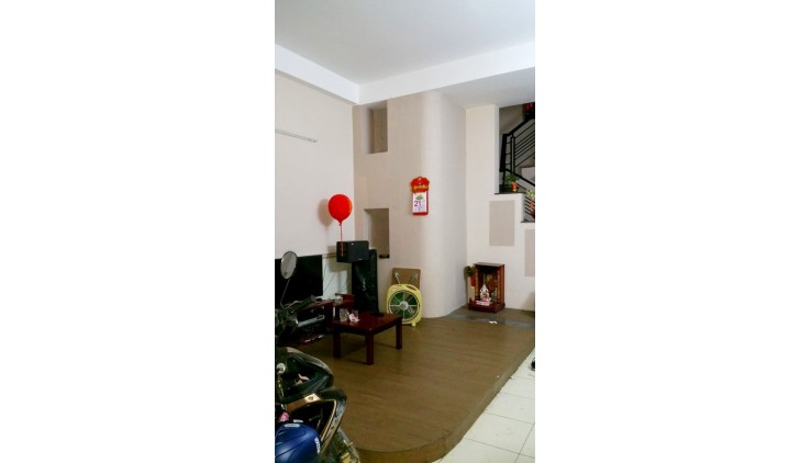 Bán nhà Mặt Tiền Phạm Thế Hiển, Quận 8, 120m2, 4 tầng, chỉ 8.5 tỷ, không quy hoạch