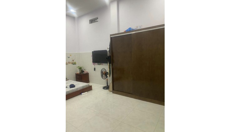 Chỉ nhỉnh 5 tỷ, 5m x 12m, DƯƠNG QUẢNG HÀM GÒ VẤP.