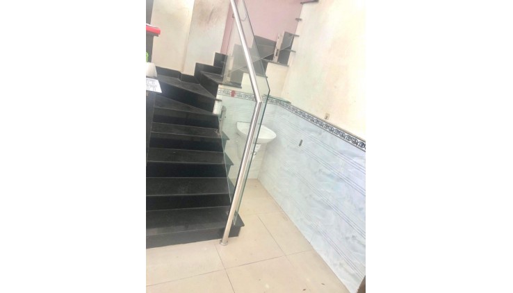 BÁN NHÀ QUẬN 8 - HXH TỚI NHÀ - DIỆN TÍCH RỘNG 90 M2 - SÁT VÁCH QUẬN 5 - NHỈNH 4TỶ THƯƠNG LƯỢNG
