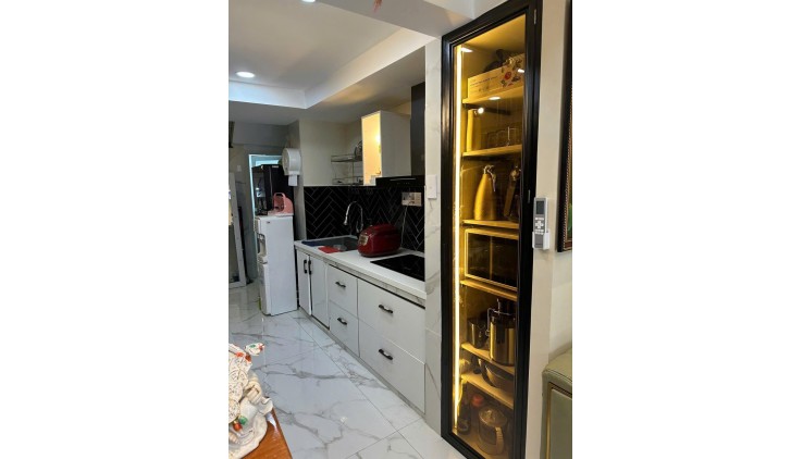 * VIP QUẬN 3- ÔTÔ NGỦ NHÀ 5 TẦNG NGUYỄN ĐÌNH CHIỂU(3.6x10.2) MỚI ĐẸP VÀO Ở NGAY