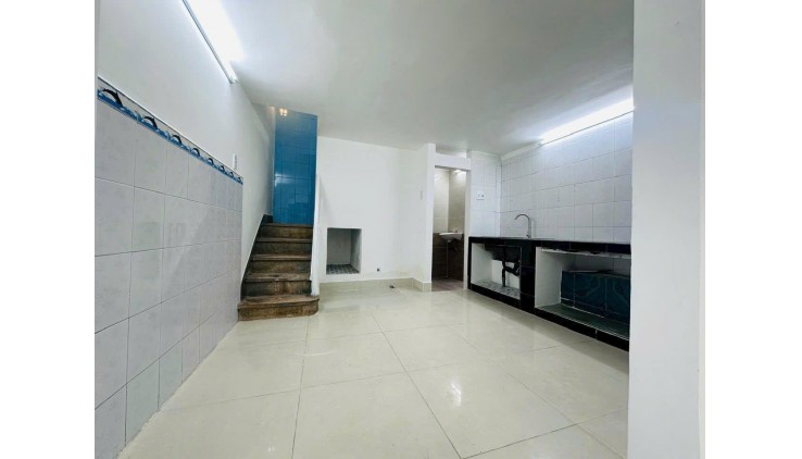***Chỉ 1 Cán Duy Nhất_Cực Hiếm Mặt Tiền KD Hồng Bàng Quận 5,2 Tầng 44m,Nở Hậu- 4.5Tỷ