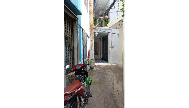 [P9,Q8]CHỦ KẸT TIỀN BÁN GẤP CHỈ 2.8 TỶ HẺM ĐƯỜNG HƯNG PHÚ, RỘNG 4.5M, 3 TẦNG