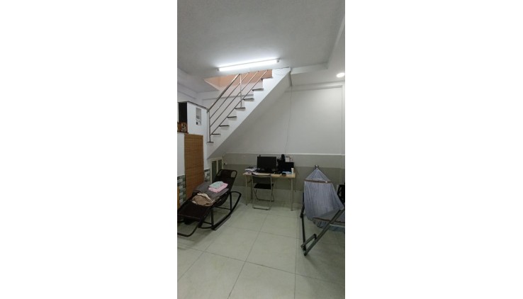 [P9,Q8]CHỦ KẸT TIỀN BÁN GẤP CHỈ 2.8 TỶ HẺM ĐƯỜNG HƯNG PHÚ, RỘNG 4.5M, 3 TẦNG
