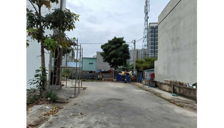 Bán 50m2 đất liền kề Vinhomes Long Bình,Quận 9 giá chỉ 56 triêu,m2