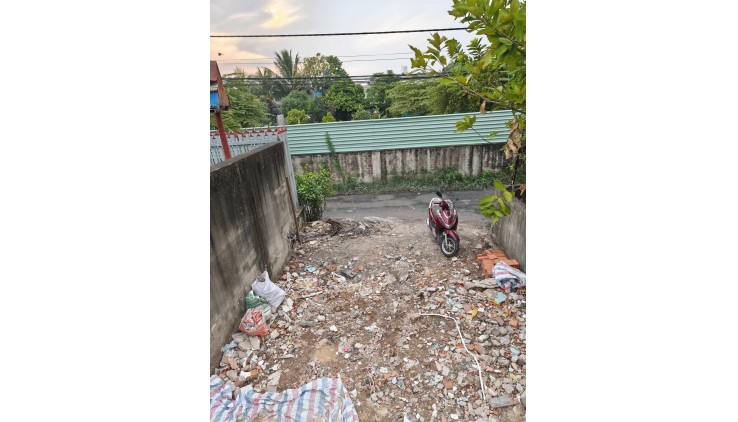 Bán 180m2 đất thổ cư đường Thạnh Xuân 25,quận 12 chỉ 27 triệu m2