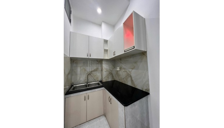 Bán nhà 3 tầng góc Nguyễn Thái Sơn,Nguyễn Văn Nghi chỉ 3 tỷ vào ở ngay.