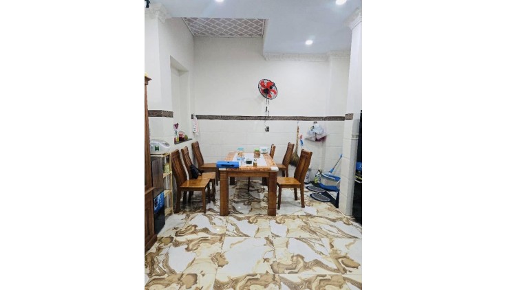 TÂN QUÝ - HẺM XE TẢI - 4 TẦNG - 66M - 5PN - NỘI THẤT XỊN XÒ - NHỈNH 6 TỶ
