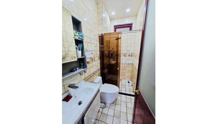 TÂN QUÝ - HẺM XE TẢI - 4 TẦNG - 66M - 5PN - NỘI THẤT XỊN XÒ - NHỈNH 6 TỶ