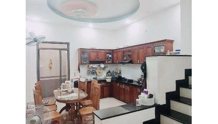 GIÁP AEON TÂN PHÚ - KHU PHÂN LÔ - ĐƯỜNG 6M THÔNG - 53M 4 TẦNG 4PN NHỈNH 5 TỶ