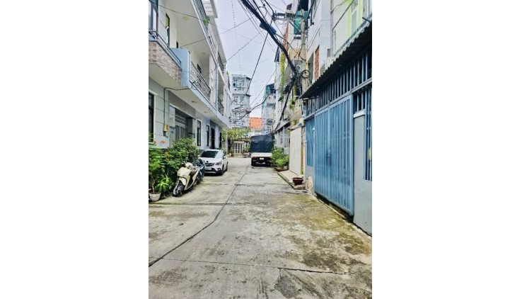 GẦN CHỢ TÂN HƯƠNG - HẺM XE HƠI - NHÀ C4 98M2 GIÁ 7.2 TỶ CHỈ 73TR/M