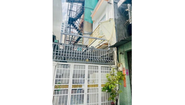 THẠCH LAM - HẺM XE TẢI - 72M - 2 TẦNG - 3PN - SẴN DÒNG TIỀN - NHỈNH 6 TỶ TL