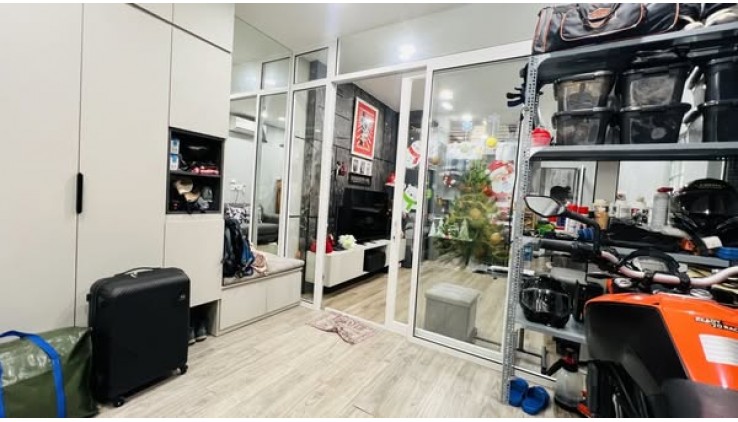 Nhà  Đẹp Trần Hưng Đạo Quận 5 Phường 7