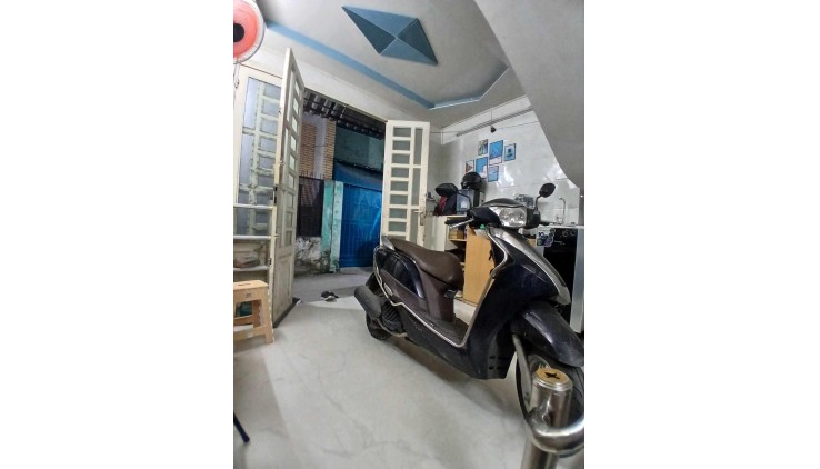 NHÀ 3 TẦNG TK SANG TRỌNG HẺM 8M MỘT TRỤC LÂM THỊ HỐ 60M2 CHỈ 4,7 TỶ