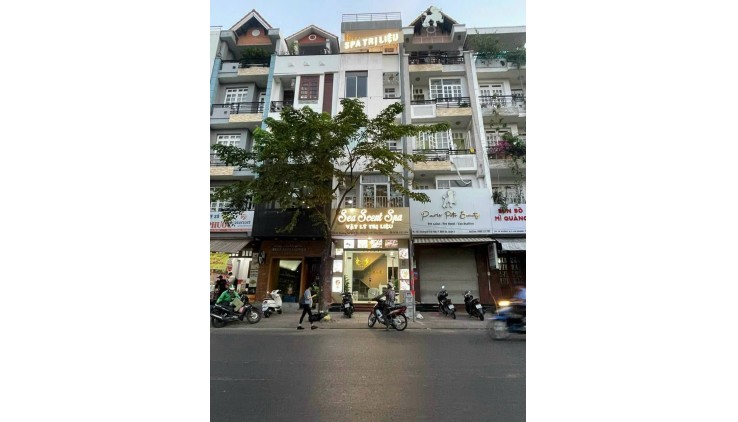 Thiện chí Sang nhượng Cơ sở Spa và BaBershop , Ngay cầu Sài Gòn