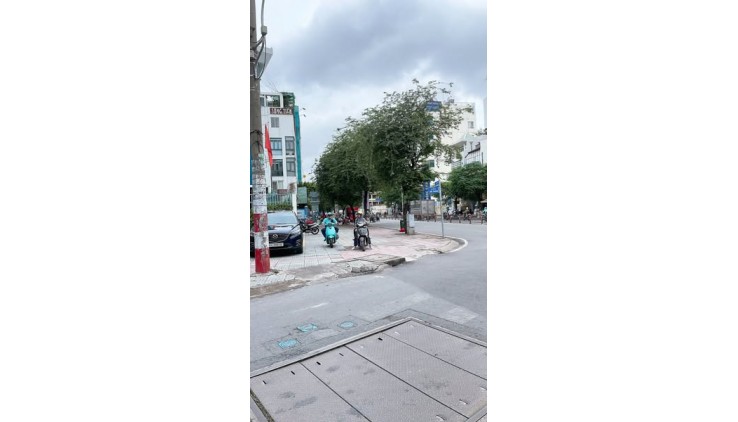 Nhà Đường Đất Thánh Quận Tân Bình Phường 6.
