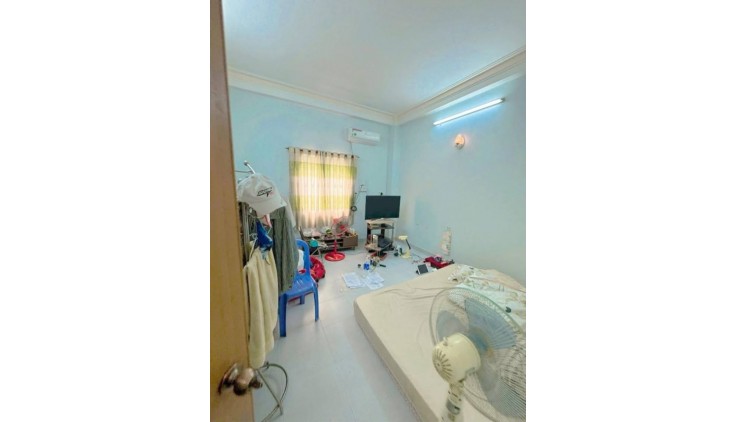 120M2 Nhà 2 Tầng hẻm xe hơi Thông, Ngang 6M, Huỳnh Tấn Phát, Quận 7, Chỉ 9.9tỷ.
