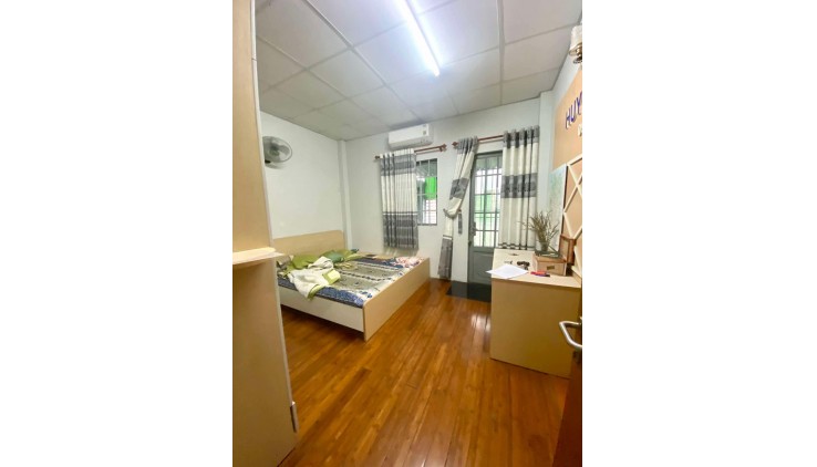 NHÀ 3 TẦNG TK SANG TRỌNG HẺM 8M MỘT TRỤC LÂM THỊ HỐ 60M2 CHỈ 4,7 TỶ