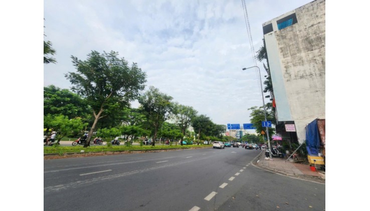 Sang nhượng spa & hair salon đang kinh doanh ở Trần Não, Quận 2