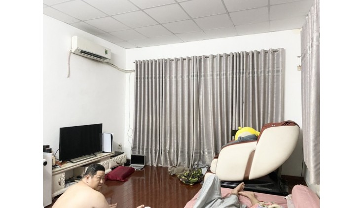 Bán gấp nhà LÊ QUANG ĐJỊNH - 4.3m x 13m - hẻm ô tô vào nhà nhỉnh 7 tỷ