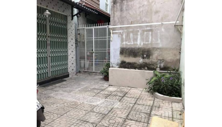 BÁN NHÀ QUẬN 8 - 20M- NHÀ MỚI Ở NGAY- NGANG BỀ THẾ 6M- HẺM NỘI BỘ AN NINH- YÊN TĨNH- KDC HIỆN HỮU GIÁ NHỈNH 4 TỶ