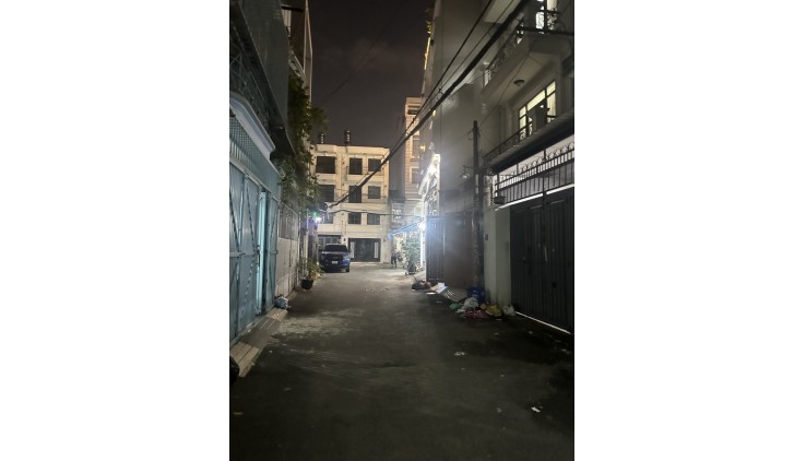 Bánnhà HXT đường số8 P11 Q.GòVấp Ngangkhủng4,5m, trệt lầu 4tỷ3, SHR